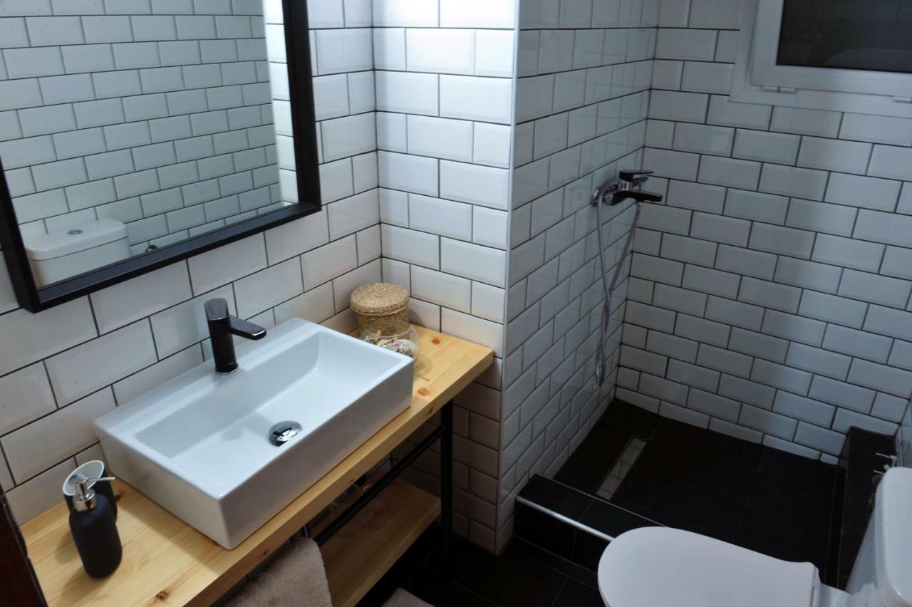 Apartment 99 Nea Peramos  Ngoại thất bức ảnh